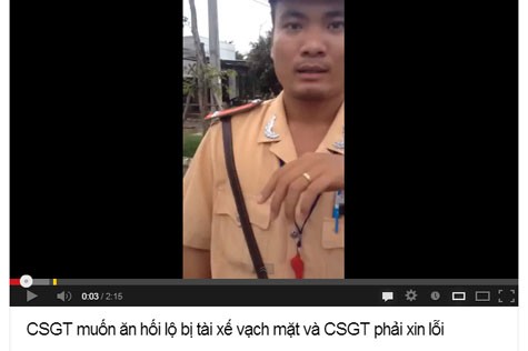 Đoạn video “CSGT muốn ăn hối lộ bị tài xế vạch mặt” được đăng tải trên Youtube.